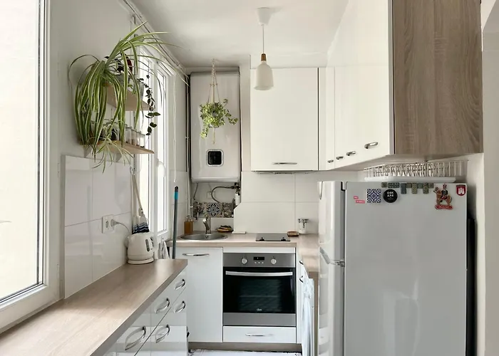 Lovely One-bedroom In 18th 파리